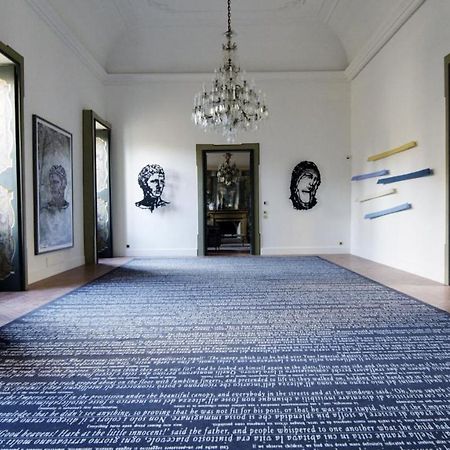 ホテル Palazzo Luce レッチェ エクステリア 写真