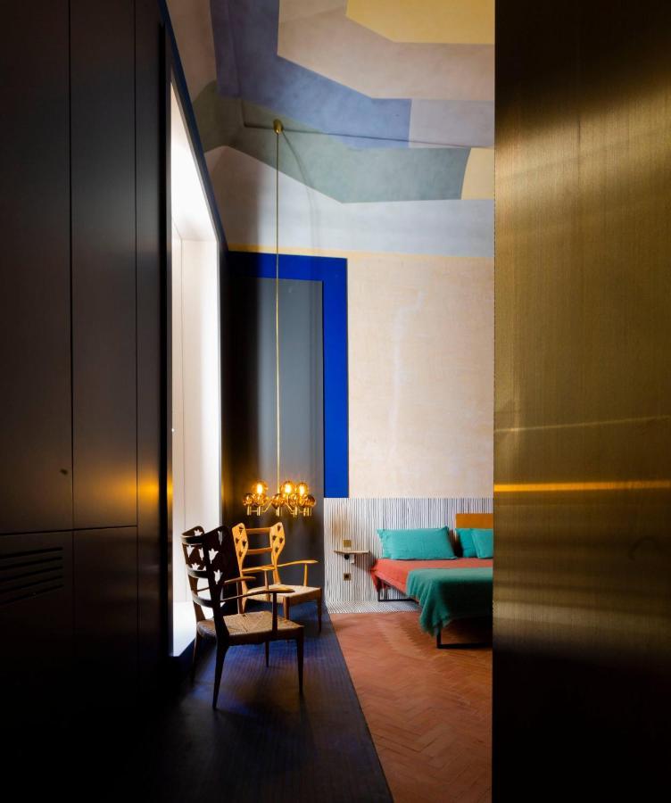 ホテル Palazzo Luce レッチェ エクステリア 写真