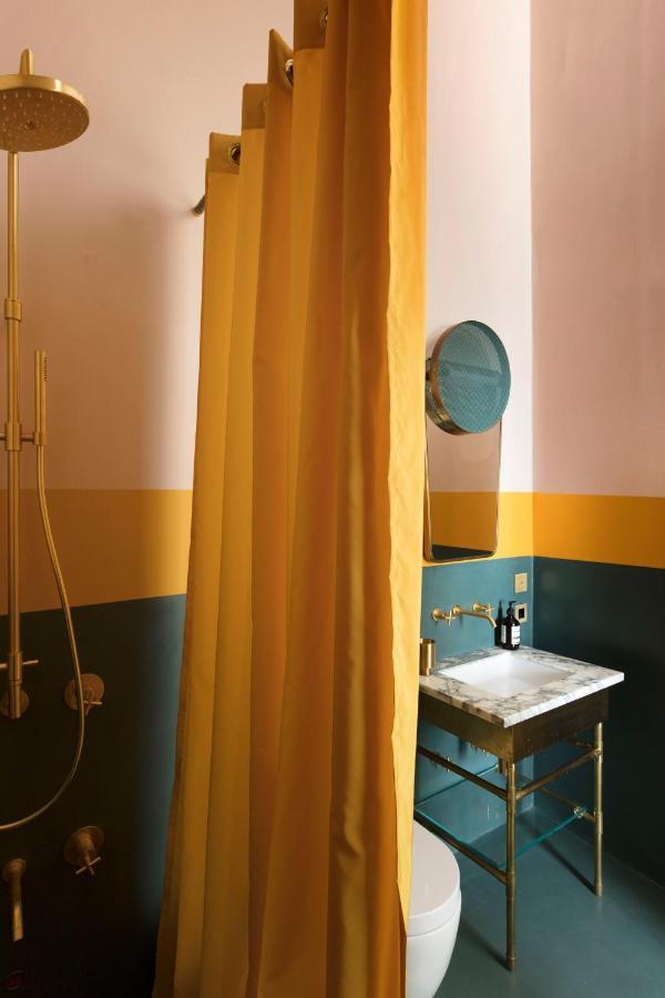ホテル Palazzo Luce レッチェ エクステリア 写真
